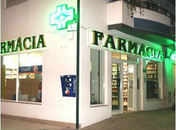 Farmaci in orari notturni e giorni festivi: “Evitare speculazioni e tutelare i cittadini”